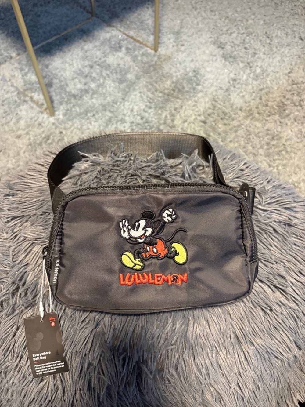 lululemon athletica Black Belt Bag with Embroidered Mickey🖤 - Picture 6 of 15